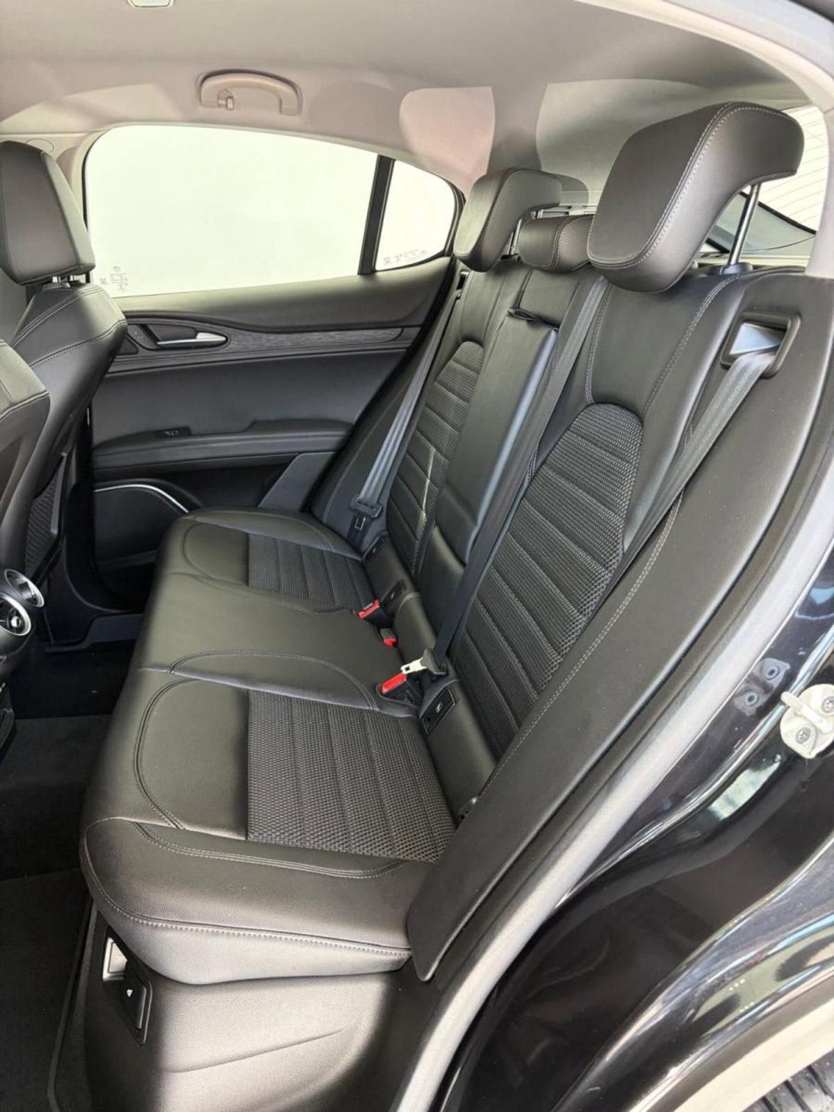 Alfa Romeo Stelvio Stelvio 2.2 Turbodiesel 210 CV AT8 Q4 B-Tech (18)