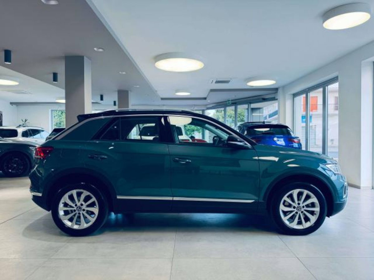 Volkswagen T-Roc 2.0 tdi Style 4motion 150cv dsg (4)