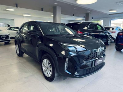 Toyota Yaris Cross 1.5h GR Sport Black Sky fwd 116cv e-cvt (3)