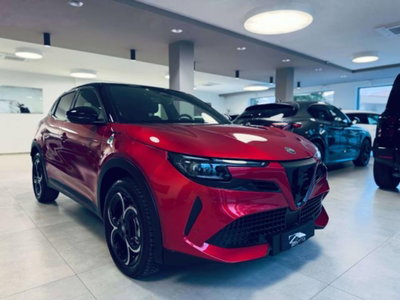 Alfa Romeo Junior 1.2 ibrida Speciale 145cv edct6 (3)