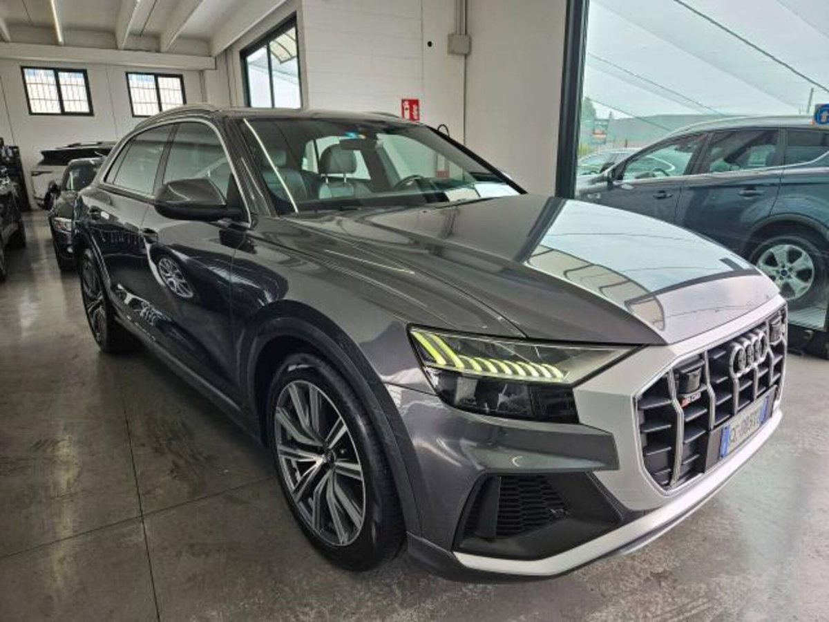 Audi SQ8 4.0 tfsi sport attitude quattro tiptronic