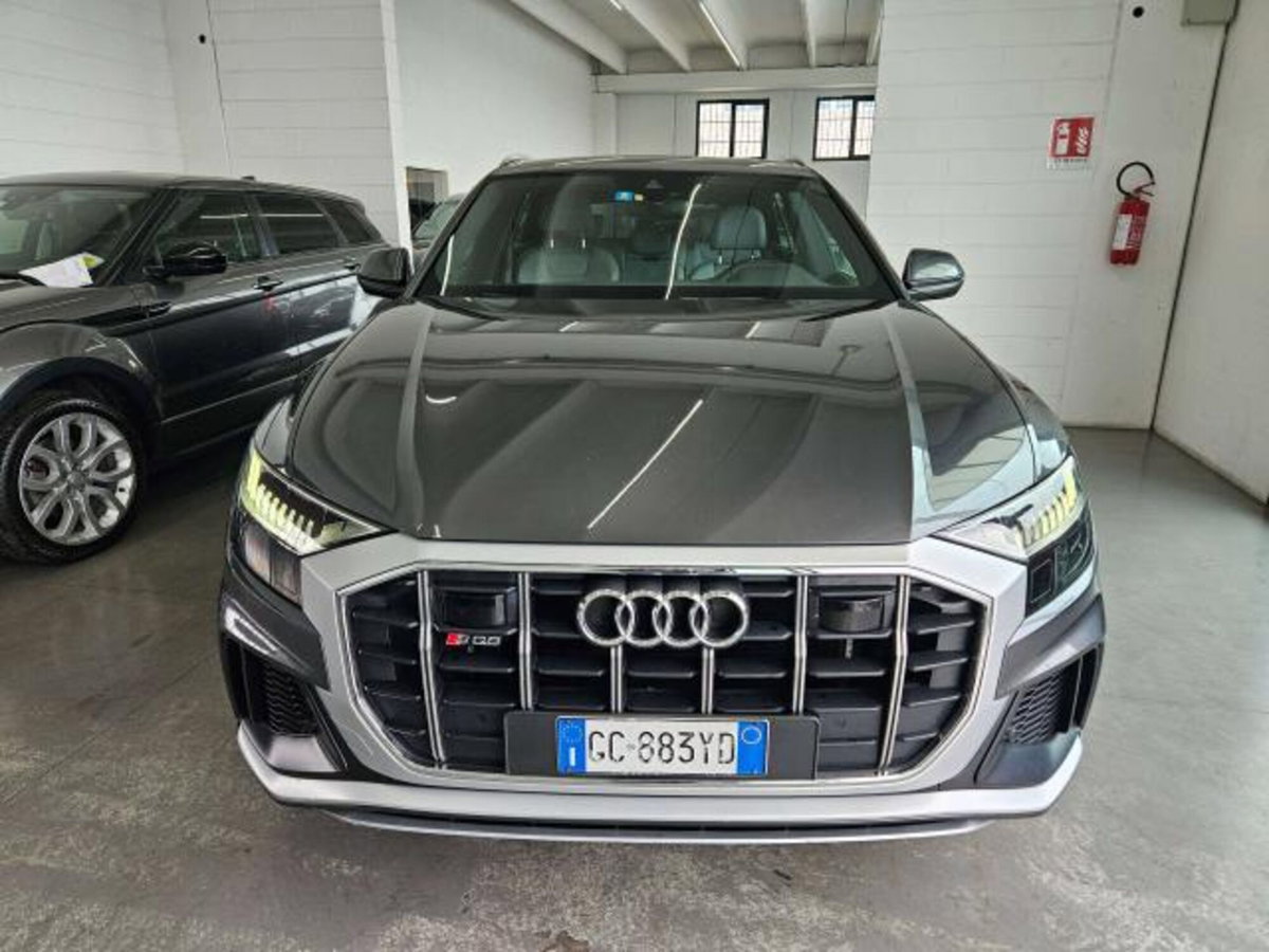 Audi SQ8 4.0 tfsi sport attitude quattro tiptronic (2)
