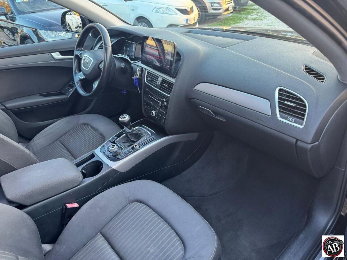 Audi A4 Avant 2.0 TDI 120CV F.AP. Start (14)