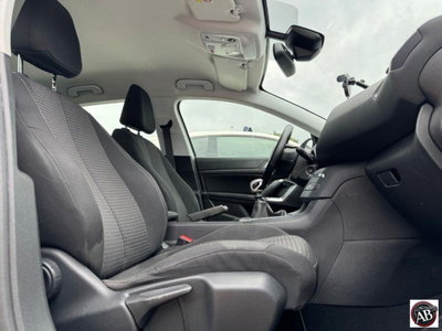 Peugeot 308 BlueHDi 130 S&S Active (14)