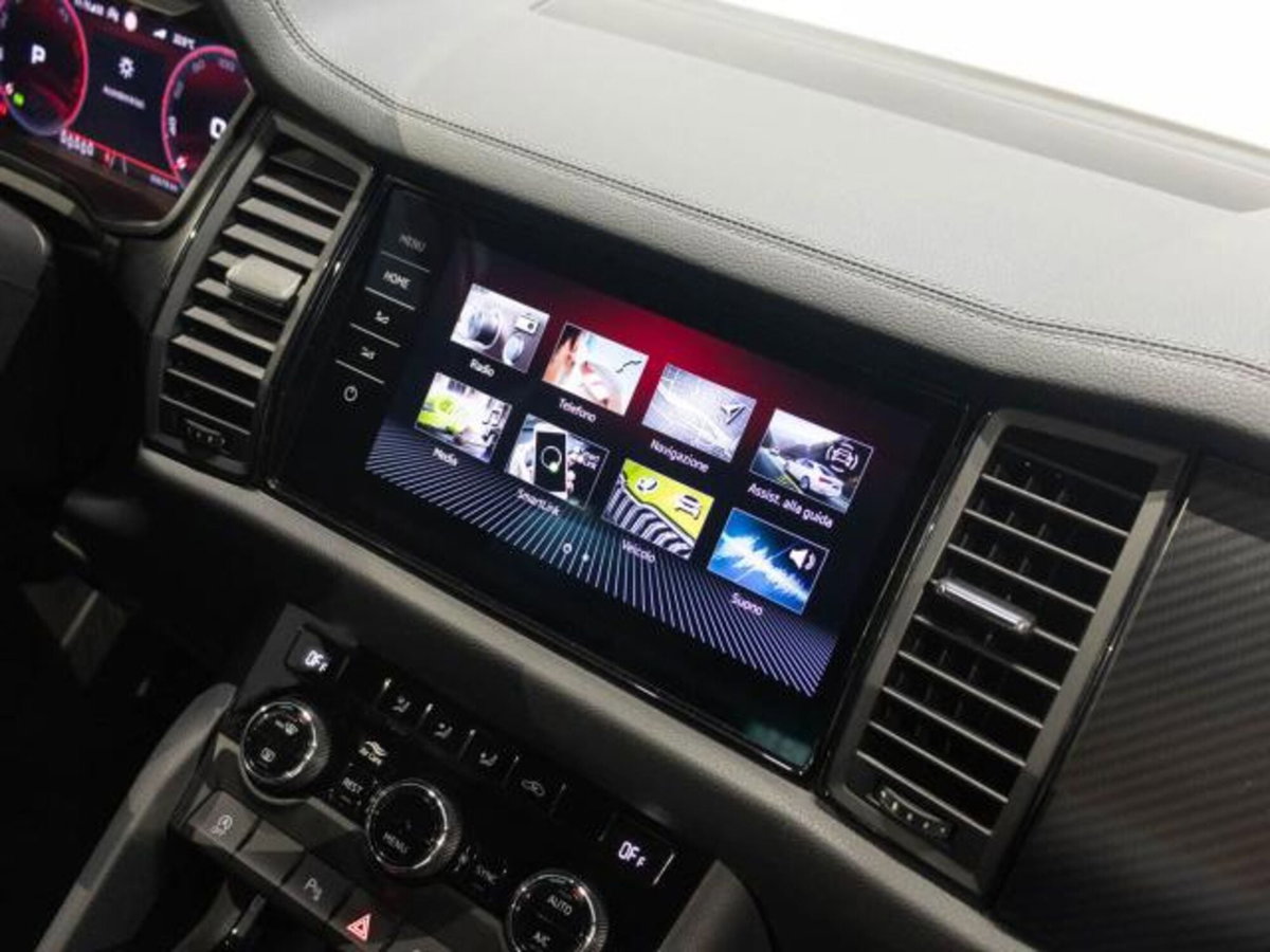 Skoda Kodiaq 2.0 TDI SCR 4x4 Scout (11)