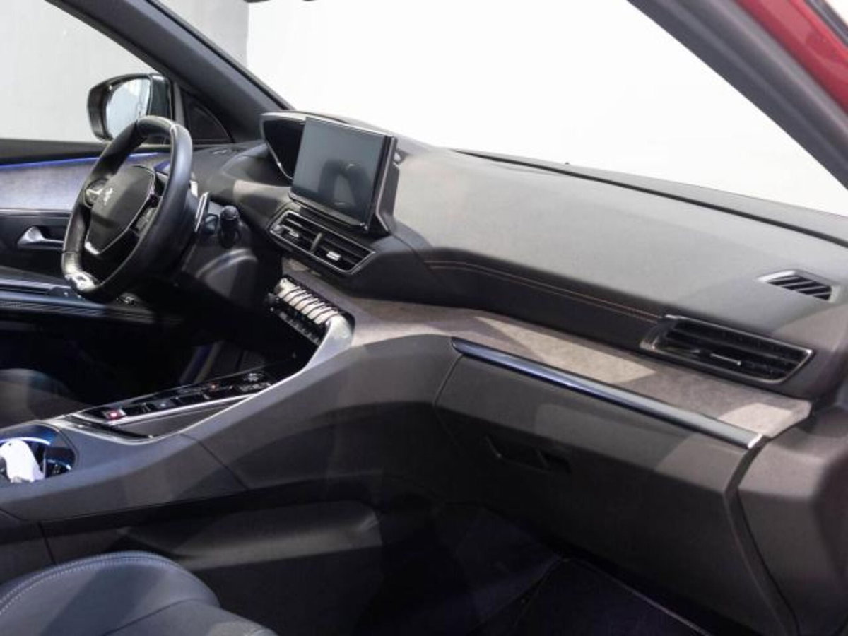 Peugeot 3008 PureTech Turbo 130 S&S GT (12)