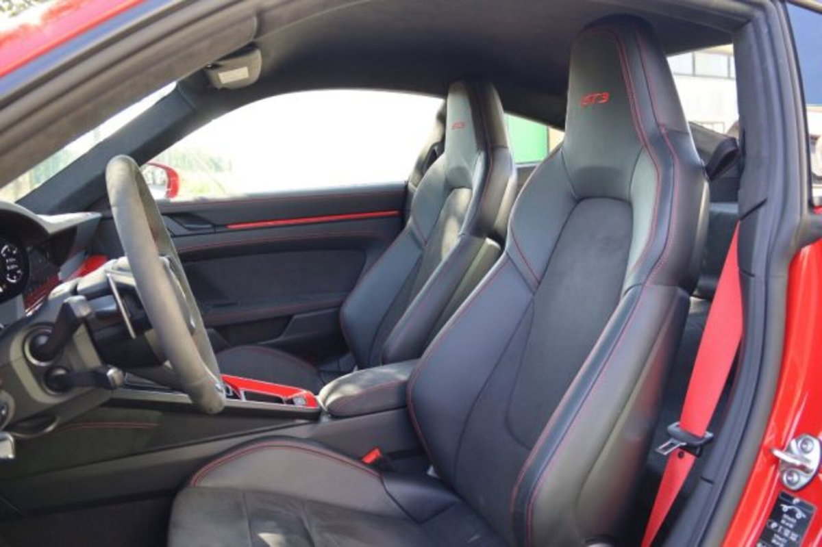 Porsche 911 Coupé 4.0 GT3 (9)