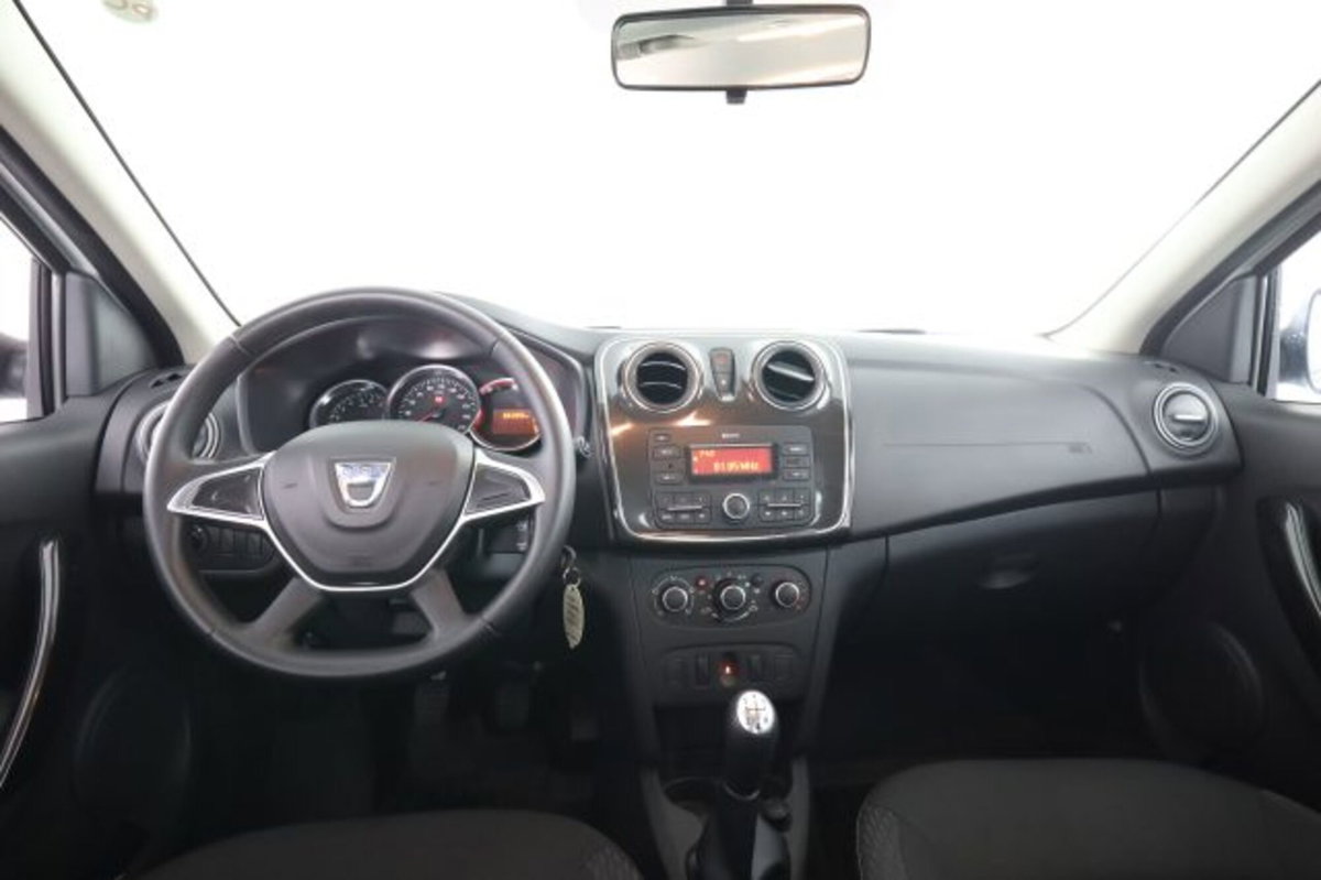 Dacia Logan MCV 1.0 SCe 12V 75CV Access (4)