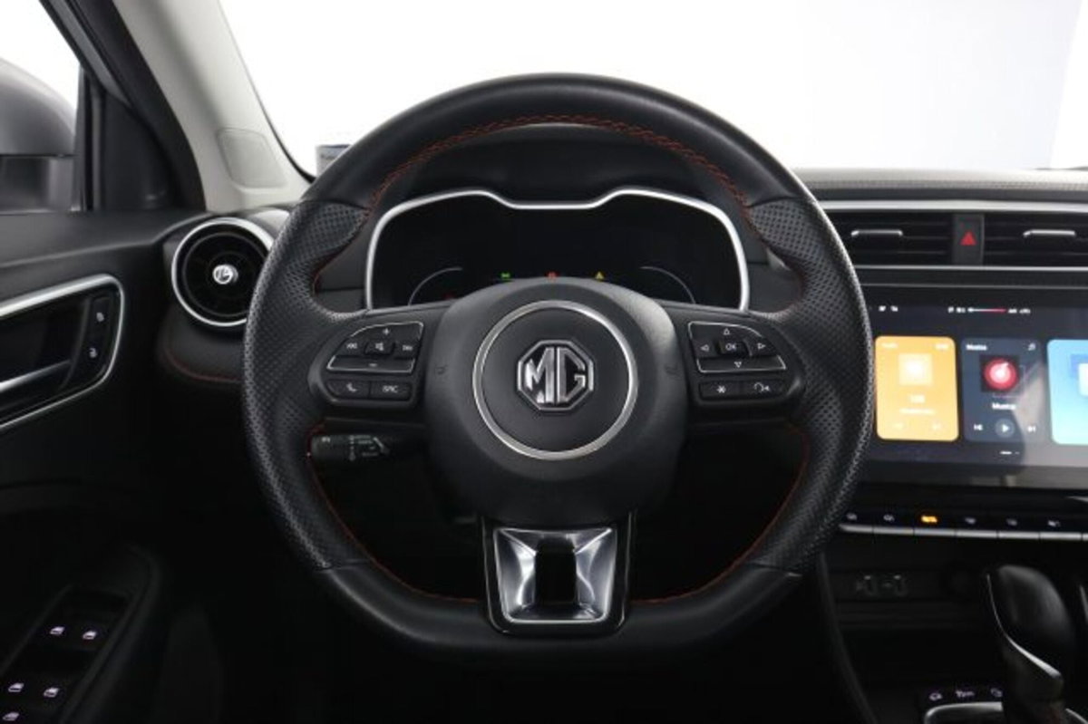 Mg ZS (2021-->) ZS 1.0T-GDI aut. Comfort (5)