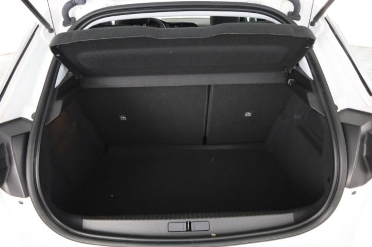 Opel Corsa 1.2 100 CV Elegance (6)