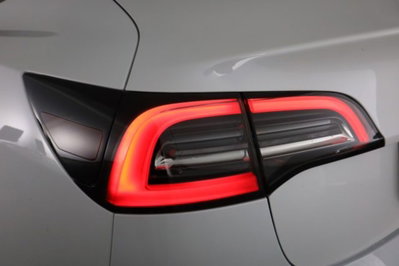 Tesla Model 3 rwd (13)