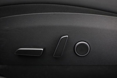 Tesla Model 3 rwd (14)