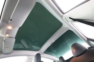 Tesla Model 3 rwd (8)