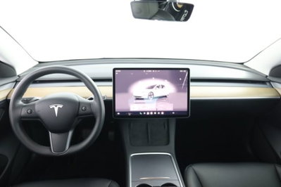 Tesla Model 3 rwd (4)