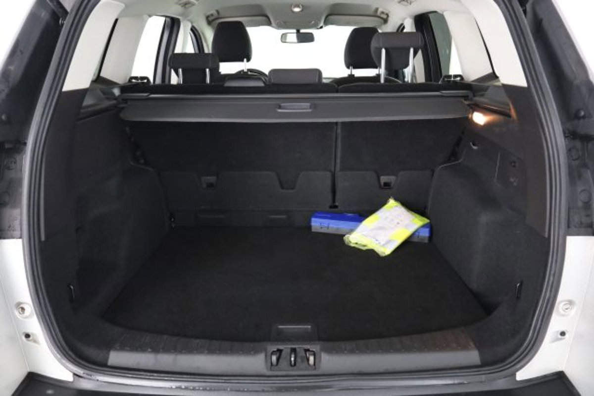 Ford Kuga 1.5 TDCI 120 CV S&S 2WD Powershift Titanium Business (6)