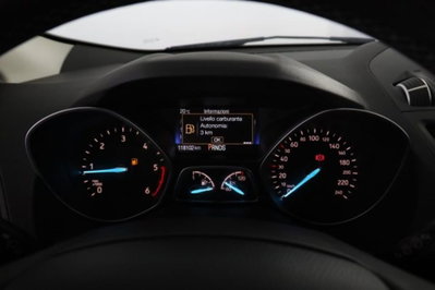 Ford Kuga 1.5 TDCI 120 CV S&S 2WD Powershift Titanium Business (7)