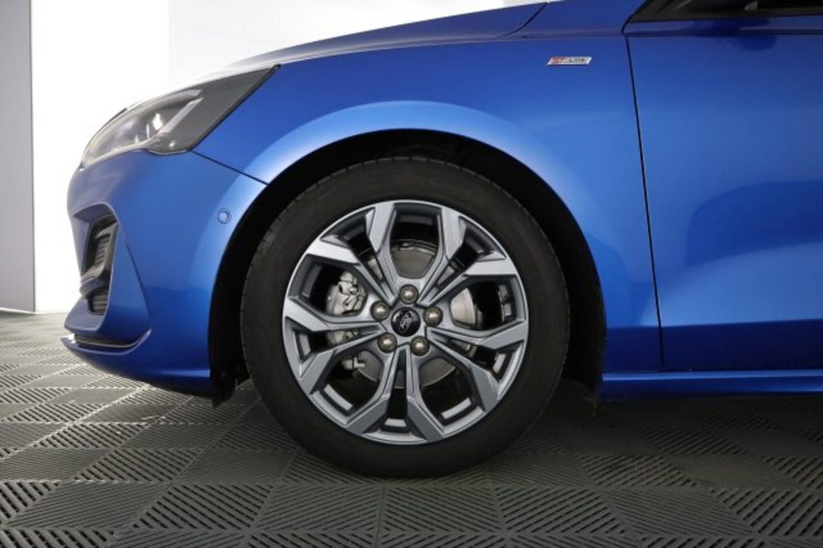 Ford Focus 1.0 EcoBoost Hybrid 125 CV Powershift 5p. Active X (8)