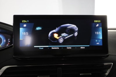 Peugeot 3008 Hybrid 225 e-EAT8 Allure (11)