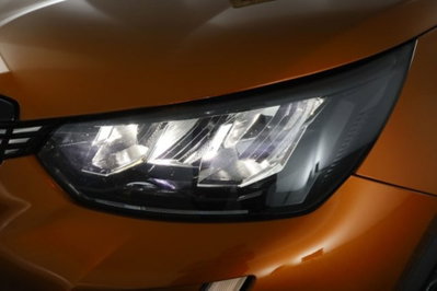 Peugeot 2008 PureTech 100 S&S Allure (9)
