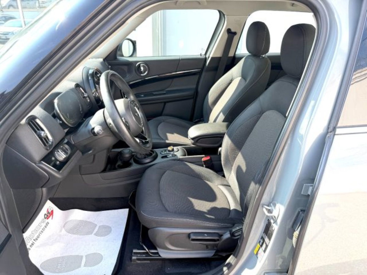 MINI Mini Countryman SE JCW all4 (8)