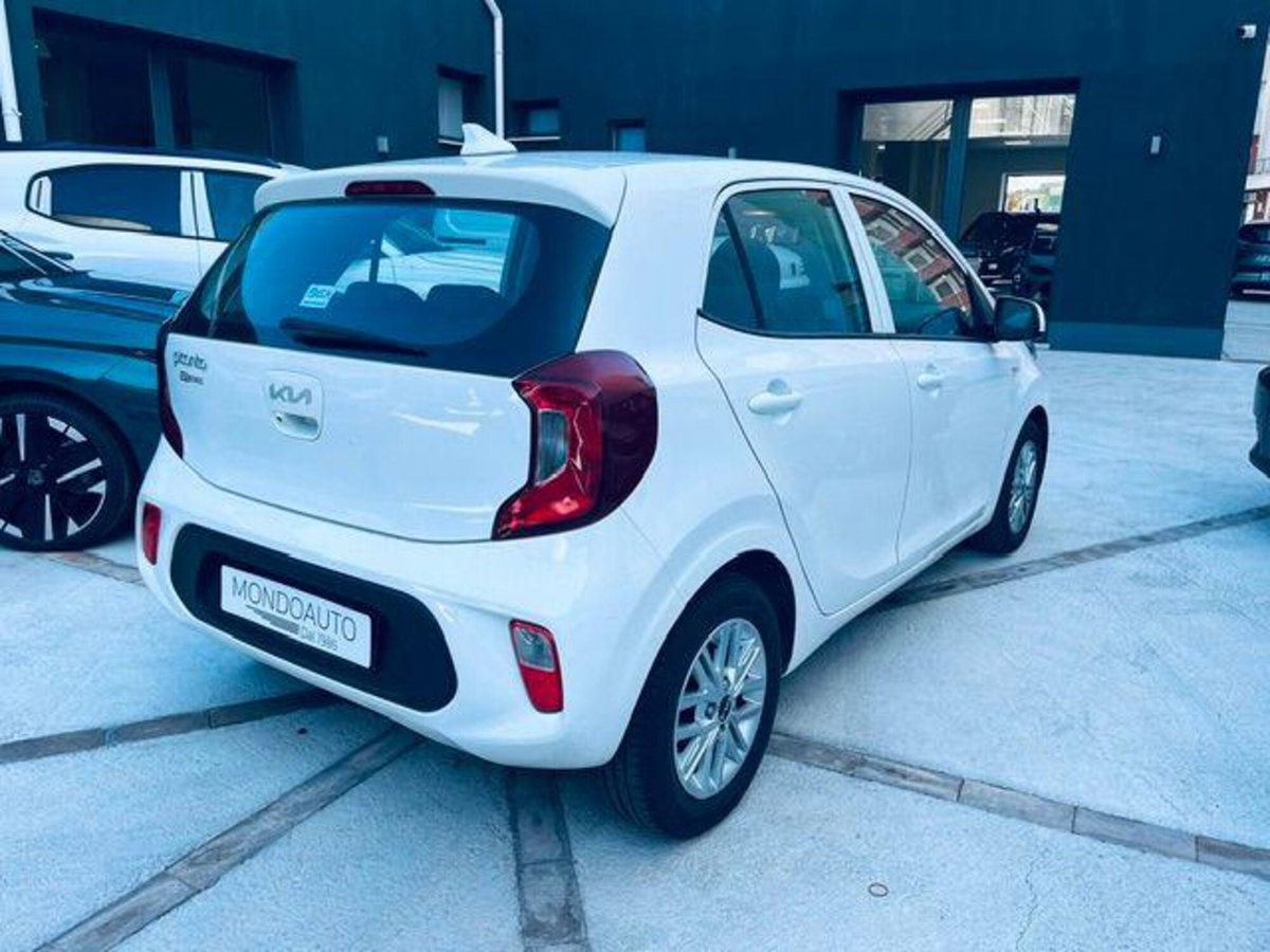 Kia Picanto 1.0 12V 5 porte AMT Urban (3)