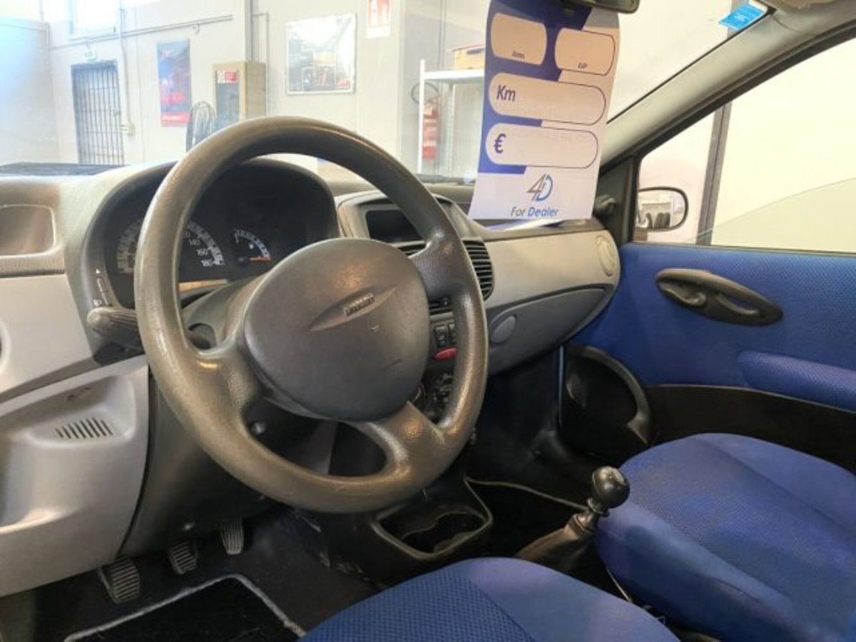 Fiat Punto 1.2i 16V cat 3 porte ELX (6)