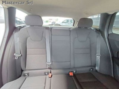 Volvo V60 2.0 b4 Essential auto (11)