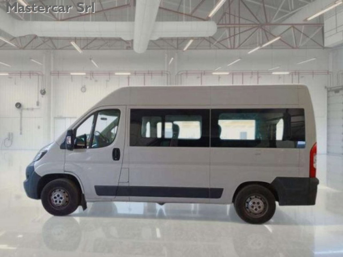 Peugeot Boxer Furgone 333 2.0 BlueHDi/130CV FAP PM-TM Combi Comfort (3)