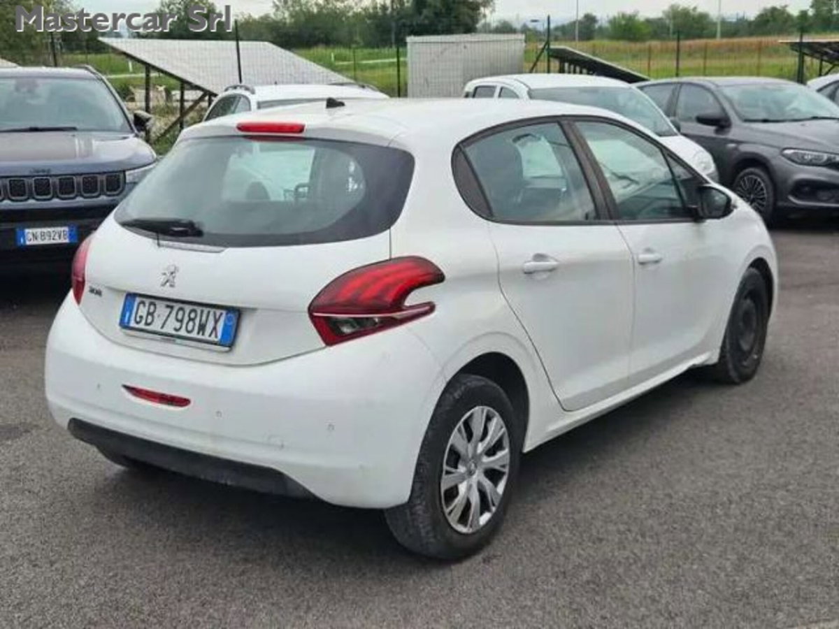 Peugeot 208 1.2 puretech Active s&s 100cv (4)