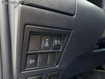 Toyota Hilux 2.D-4D 4WD porte Double Cab Comfort (12)