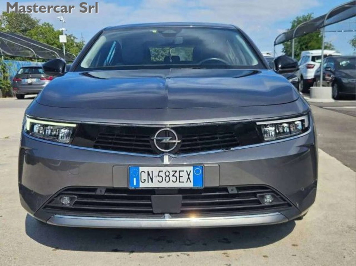 Opel Astra 1.5 Edition s&s 130cv at8 (2)