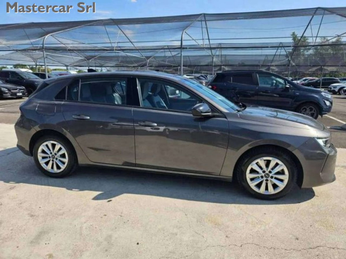 Opel Astra 1.5 Edition s&s 130cv at8 (4)