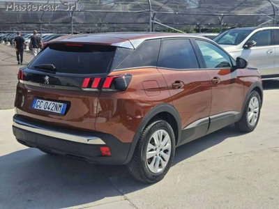 Peugeot 3008 BlueHDi 130 S&S EAT8 Business (8)