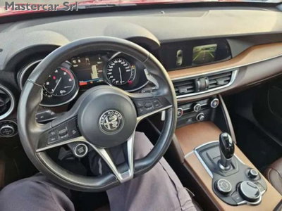 Alfa Romeo Stelvio 2.2 t Intensa Q4 210cv auto (13)