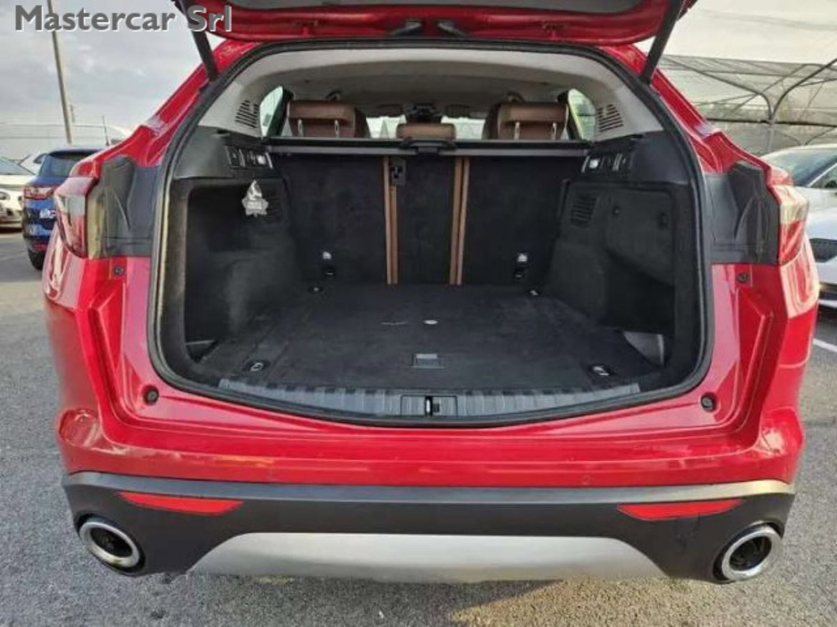 Alfa Romeo Stelvio 2.2 t Intensa Q4 210cv auto (15)