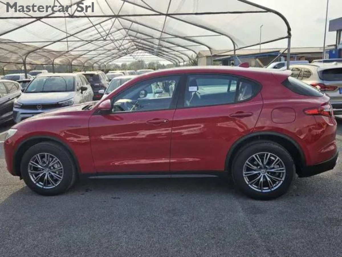 Alfa Romeo Stelvio 2.2 t Intensa Q4 210cv auto (3)