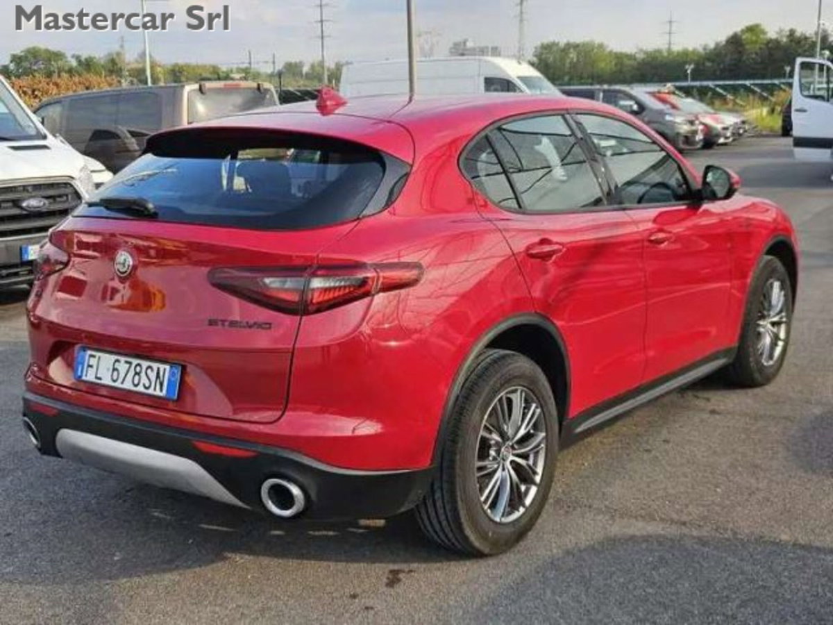 Alfa Romeo Stelvio 2.2 t Intensa Q4 210cv auto (6)