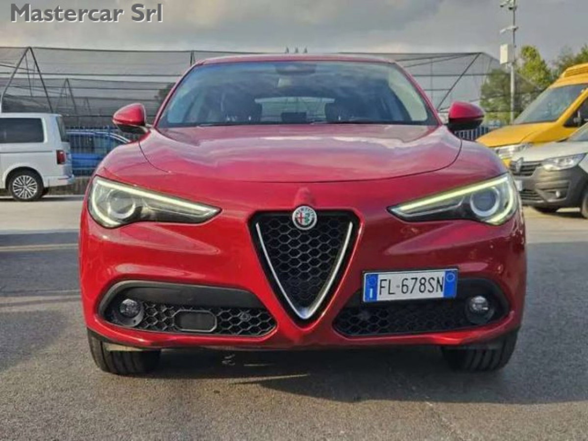 Alfa Romeo Stelvio 2.2 t Intensa Q4 210cv auto (9)