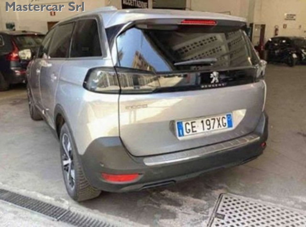 Peugeot 5008 BlueHDi 130 S&S Allure (3)