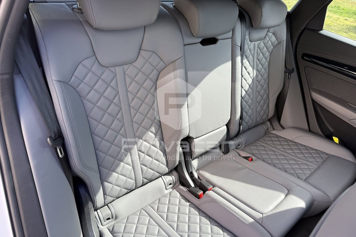 Audi Q5 Sportback 40 2.0 tdi mhev 12V S line Plus quattro s-tronic (15)