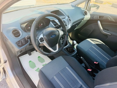 Ford Fiesta 1.2 82 CV 5 porte Titanium (13)