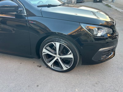 Peugeot 308 BlueHDi 120 S&S EAT6 GT Line (6)