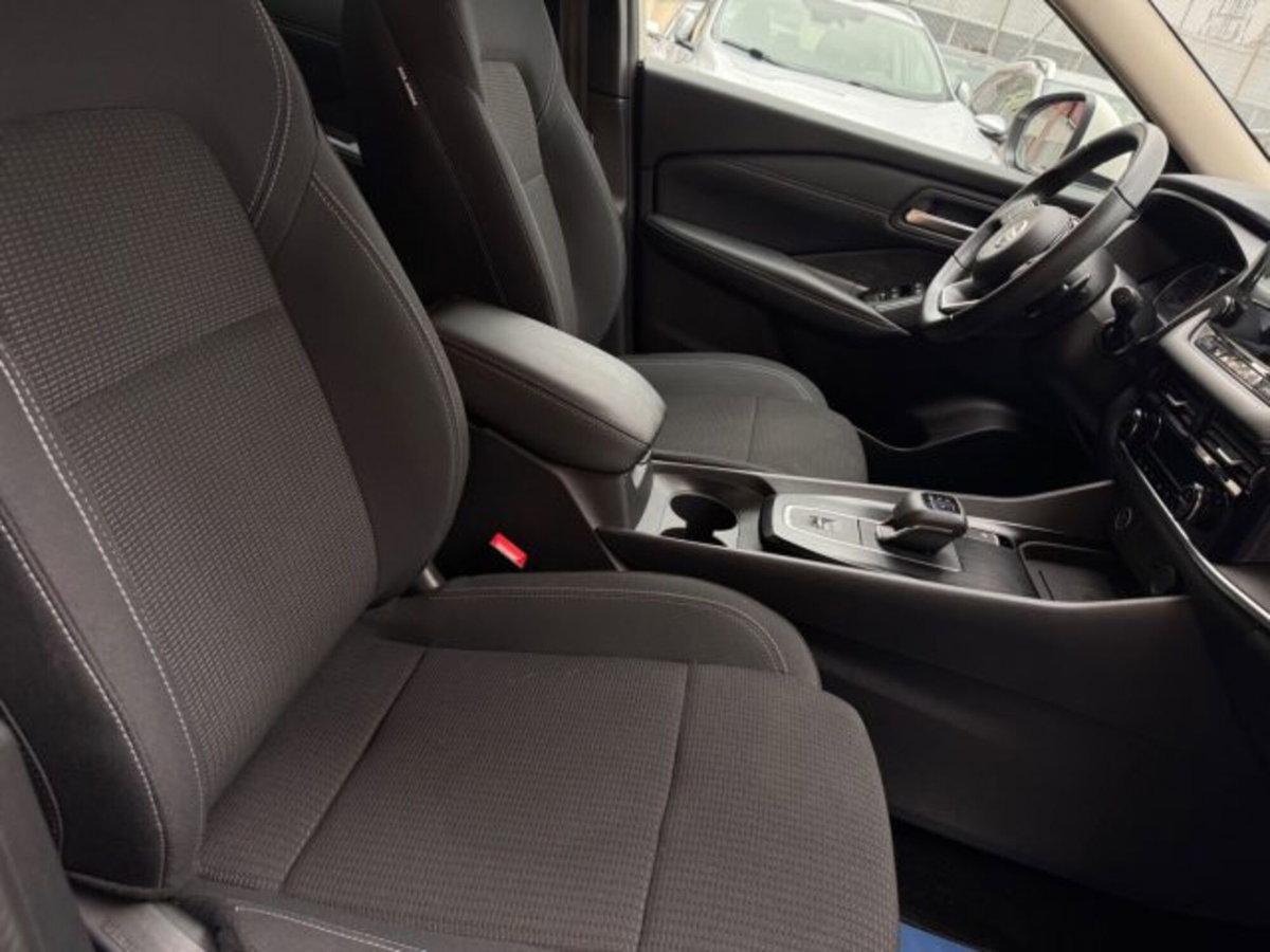 Nissan Qashqai 1.3 mhev Business 2wd 158cv xtronic (13)