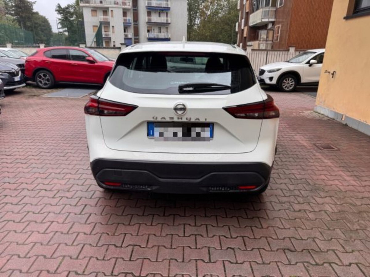 Nissan Qashqai 1.3 mhev Business 2wd 158cv xtronic (6)