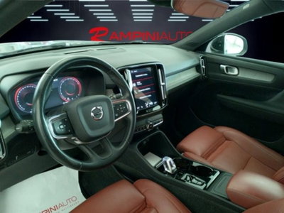 Volvo XC40 T3 Geartronic Inscription (12)
