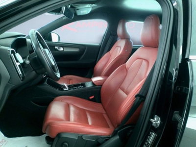 Volvo XC40 T3 Geartronic Inscription (13)