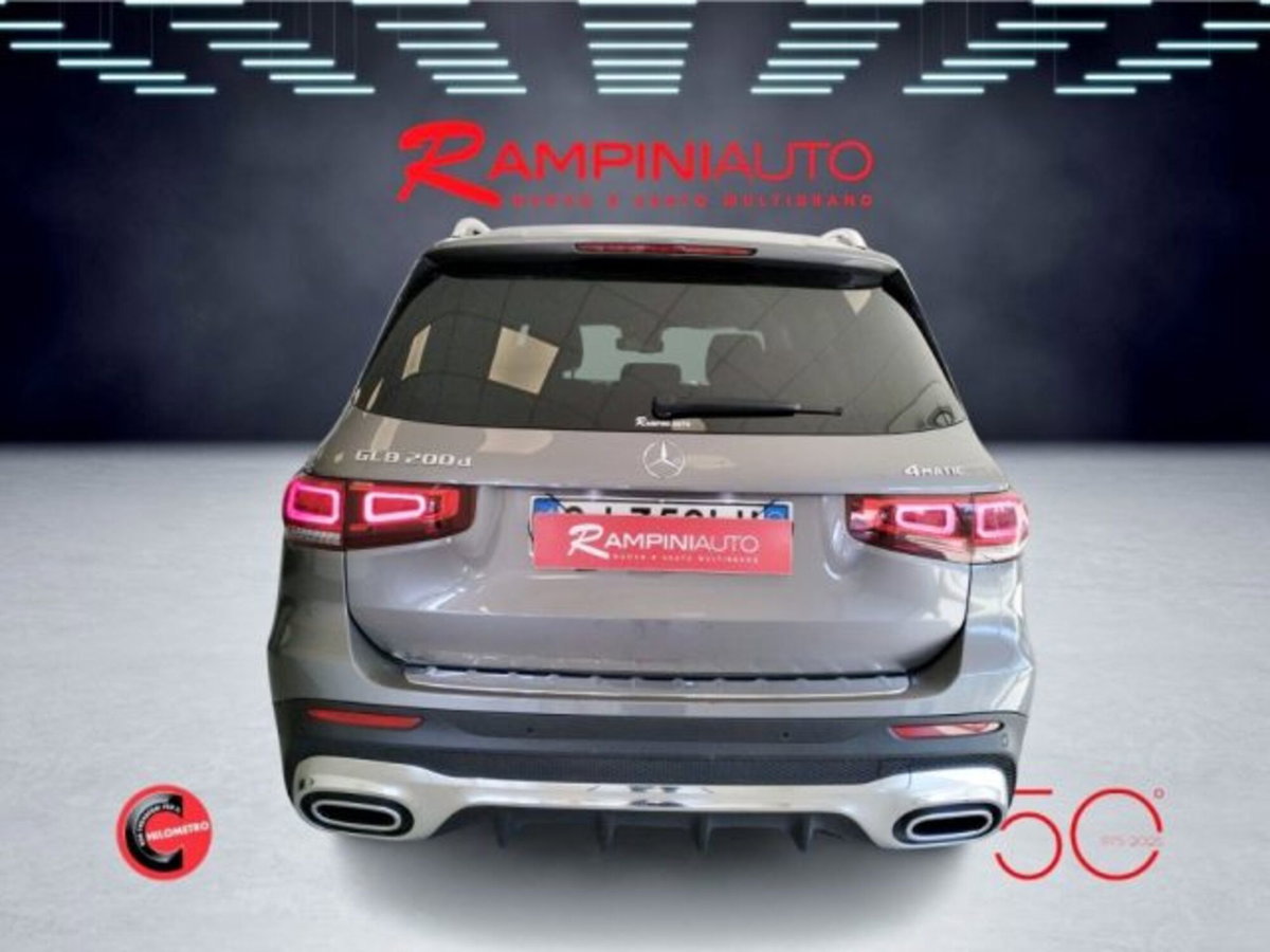 Mercedes-Benz GLB 200 d Automatic 4Matic Premium (10)