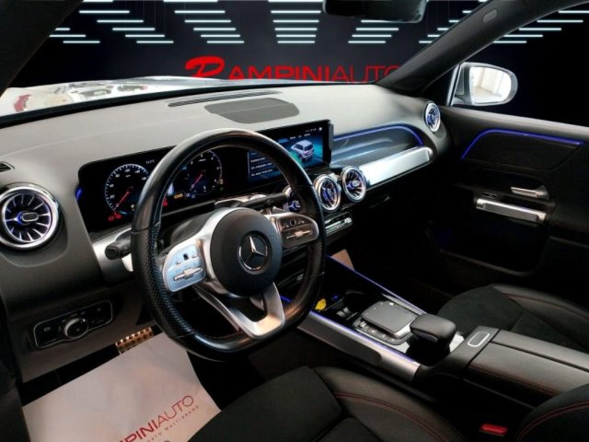 Mercedes-Benz GLB 200 d Automatic 4Matic Premium (15)