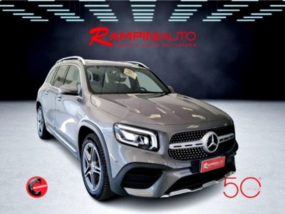 Mercedes-Benz GLB 200 d Automatic 4Matic Premium (4)