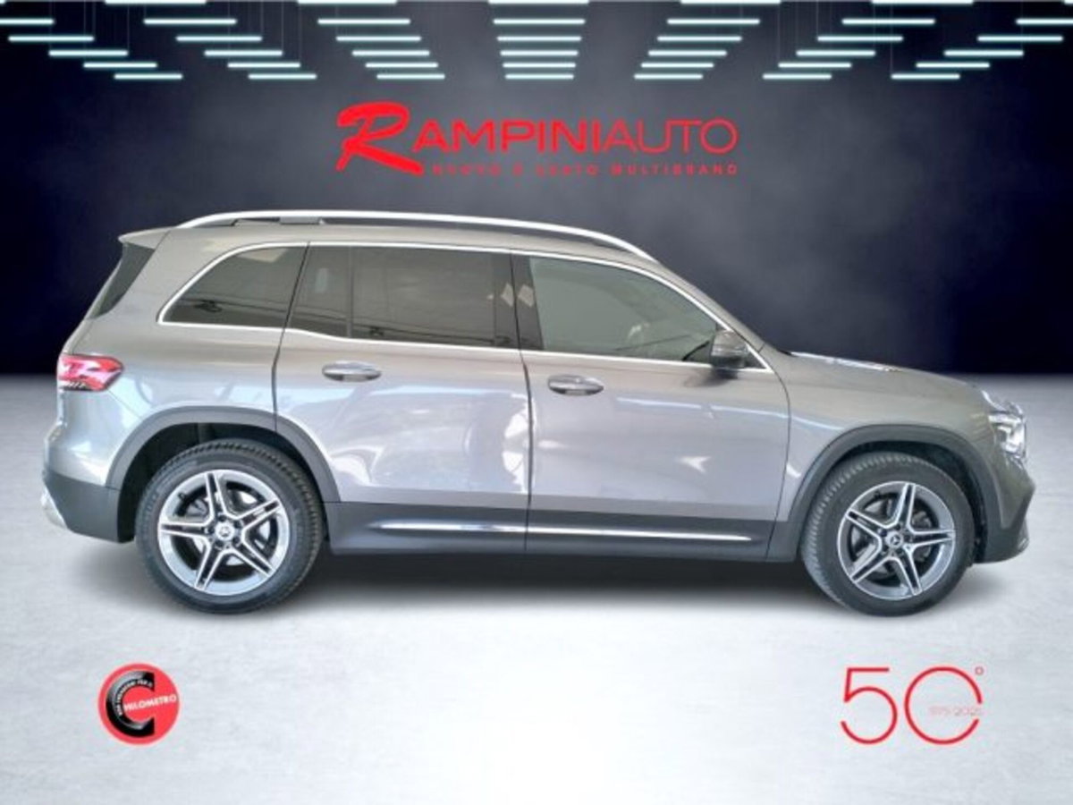 Mercedes-Benz GLB 200 d Automatic 4Matic Premium (7)